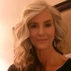 Meet your Posher, Margo